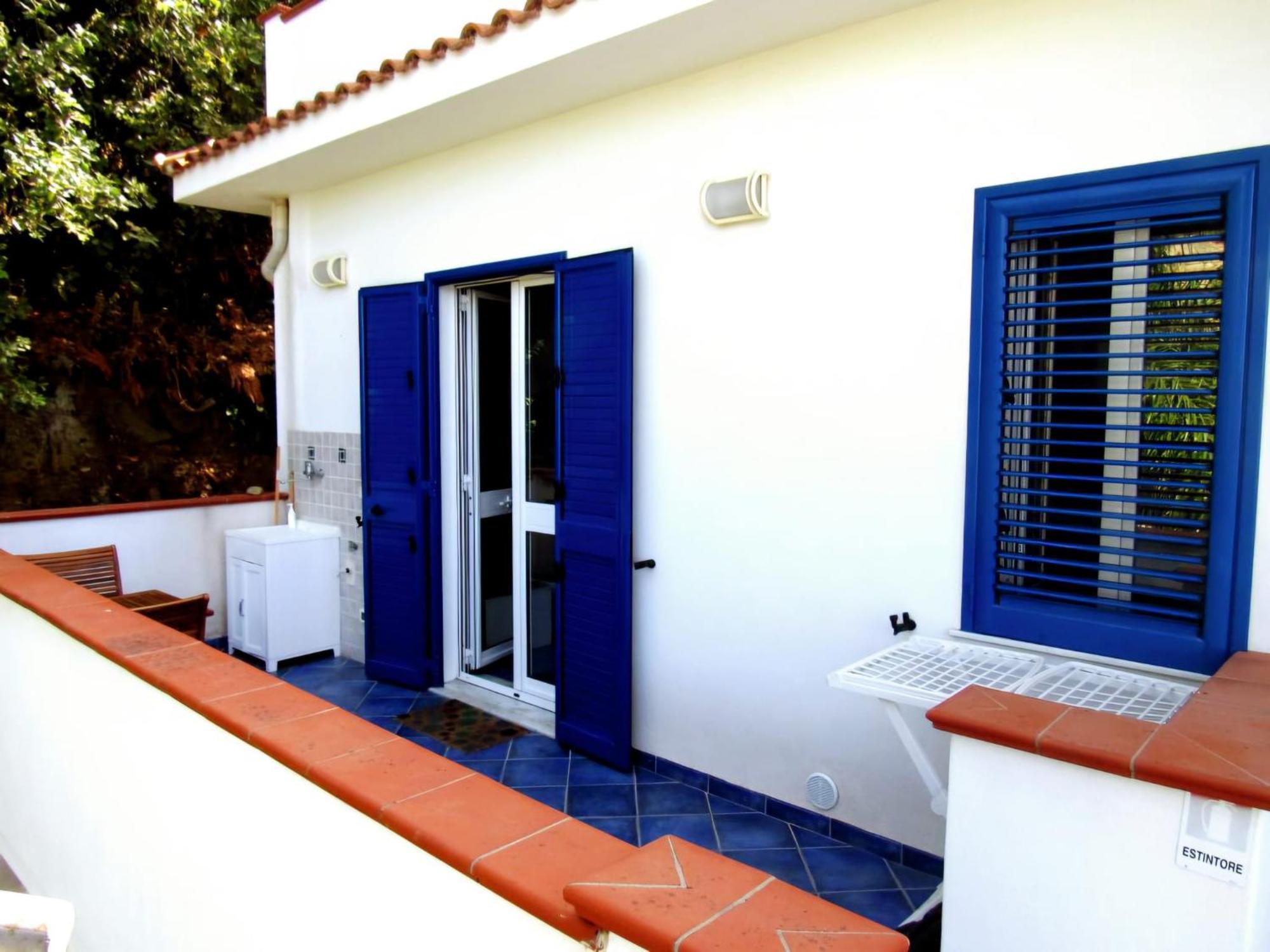 Magico Appartamenti Scafa - Marina Capo dʼOrlando Екстериор снимка