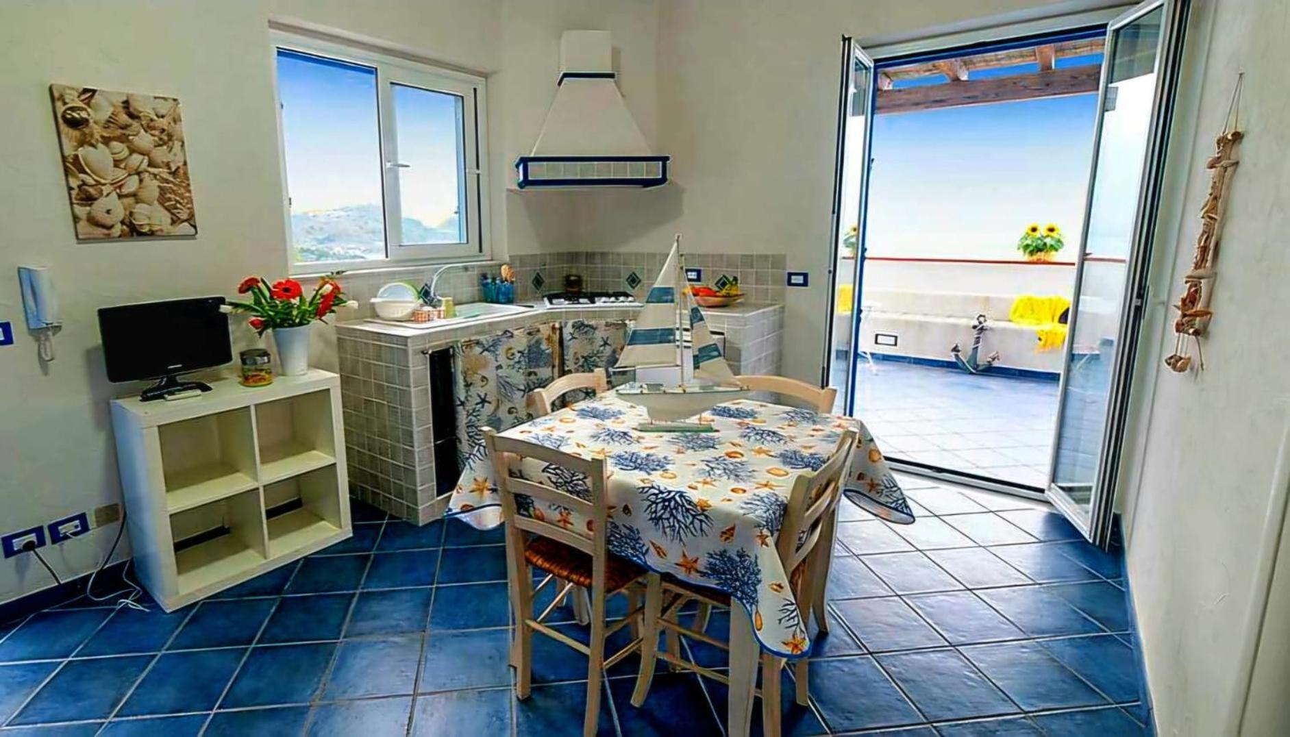 Magico Appartamenti Scafa - Marina Capo dʼOrlando Екстериор снимка